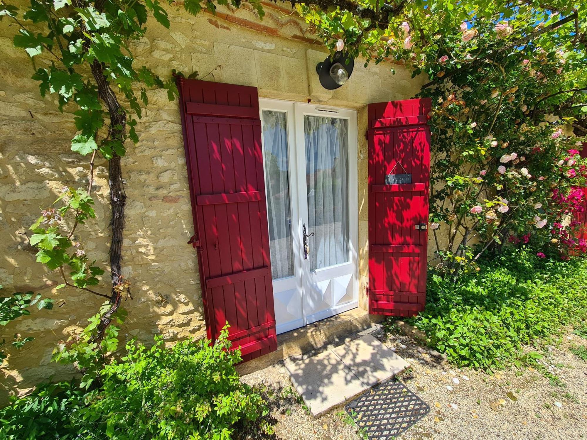 La Ferme De L'Embellie Gites Et Chambres D'Hotes Le Buisson-de-Cadouin Exterior foto