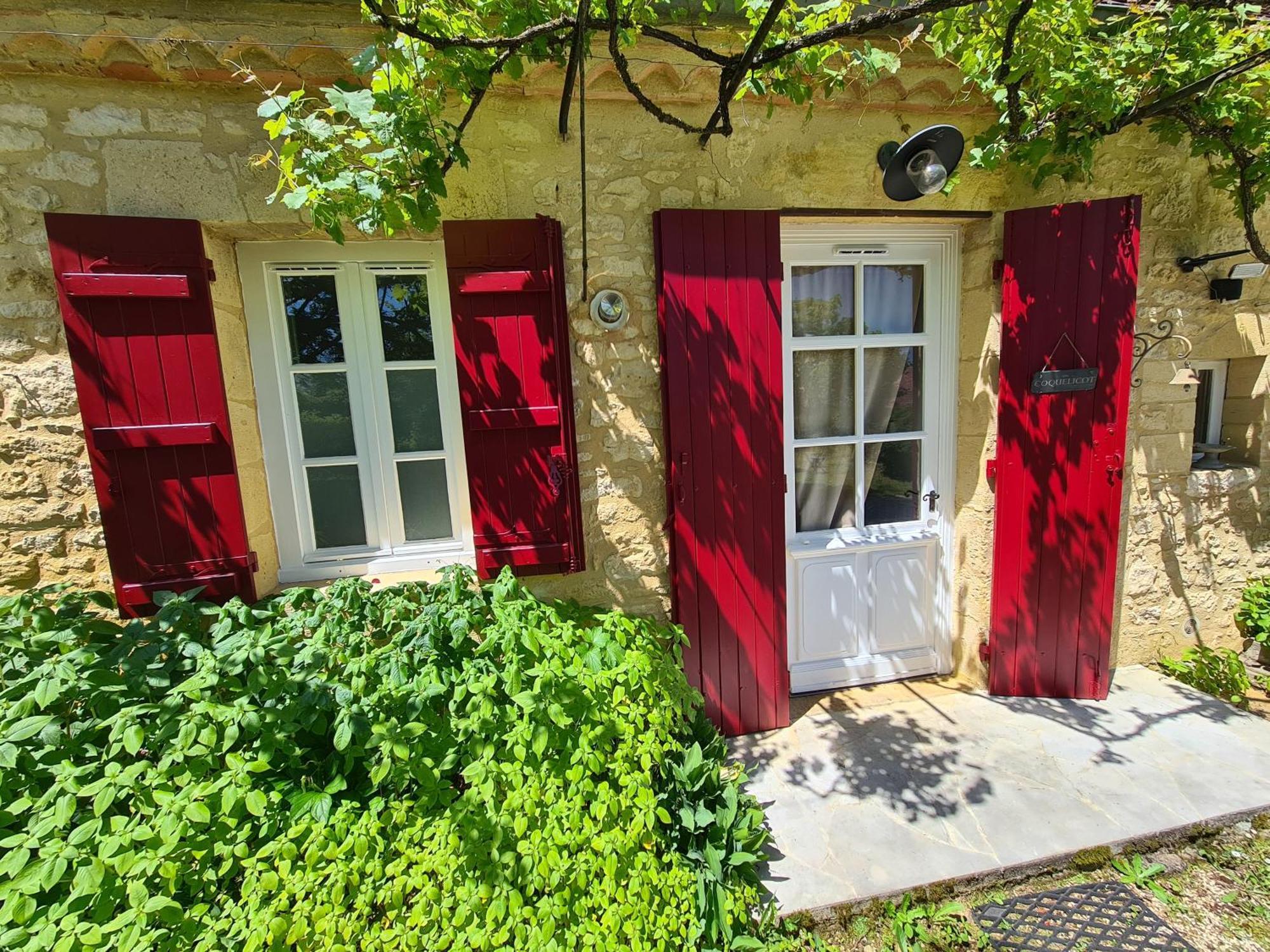 La Ferme De L'Embellie Gites Et Chambres D'Hotes Le Buisson-de-Cadouin Exterior foto
