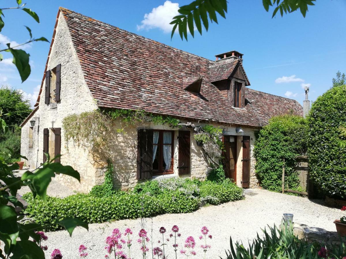 La Ferme De L'Embellie Gites Et Chambres D'Hotes Le Buisson-de-Cadouin Exterior foto